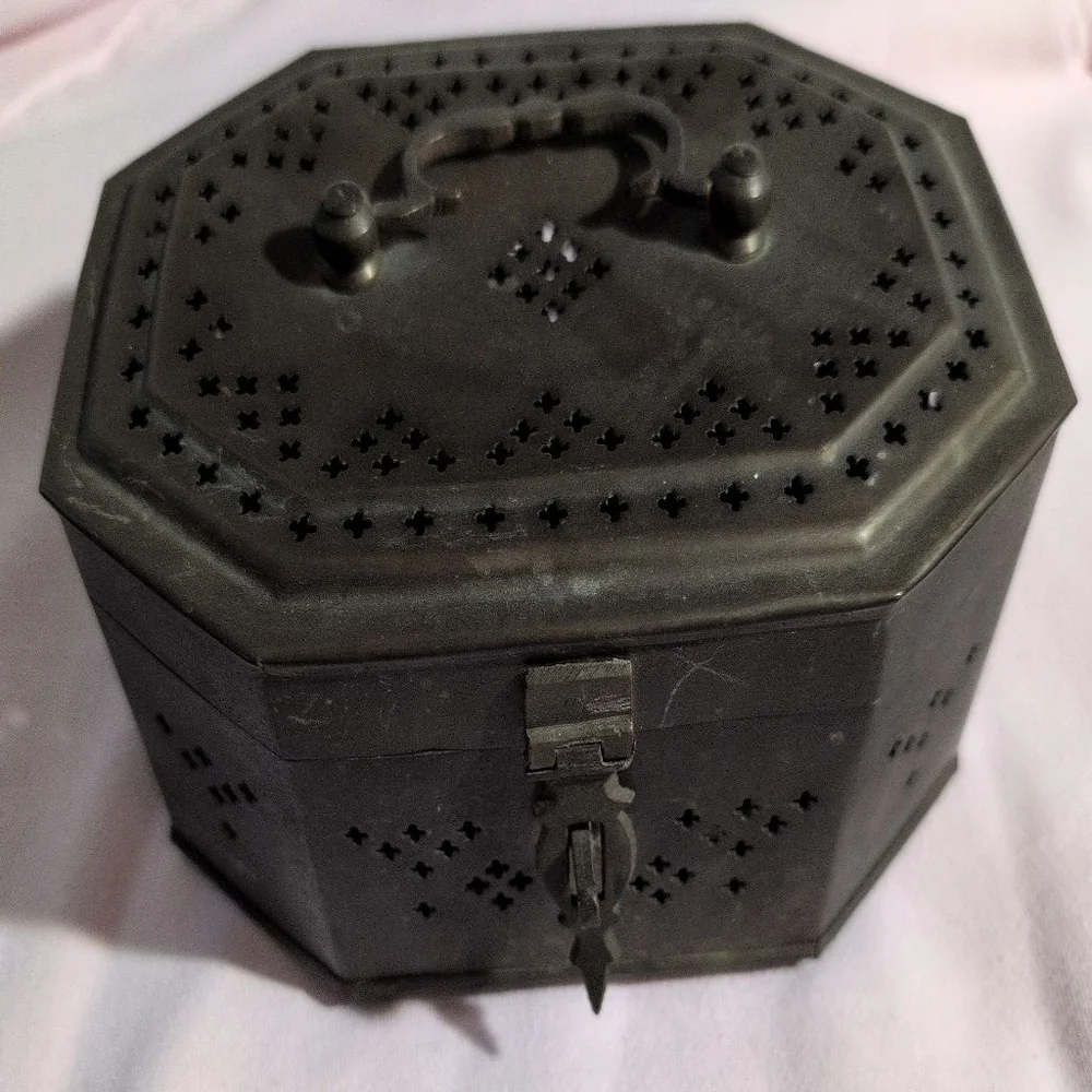 Bronze Octagonal Jewelry Organizer One Size